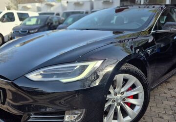 Tesla Model S 90.800 km 39.990 &euro; München 81247
