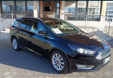 Ford Focus 56.800 km 11.960 &euro; Höhenkirchen-Siegertsbrunn 85635