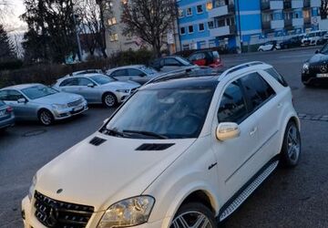 Mercedes-Benz ML 500 239.000 km 15.990 &euro; München 80807
