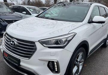 Hyundai Grand Santa Fe 105.200 km 24.900 &euro; München 81243