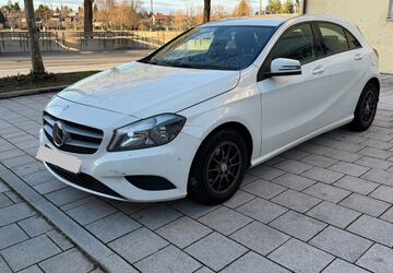 Mercedes-Benz A 180 218.000 km 7.999 &euro; München 80636