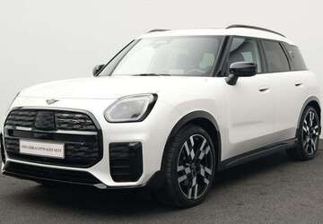 Mini Countryman SE All4 10.355 km 47.011 &euro; München 80788