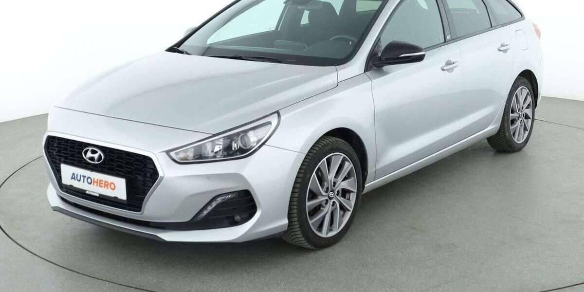 Hyundai i30 64.313 km 13.660 &euro; Neufahrn 85375
