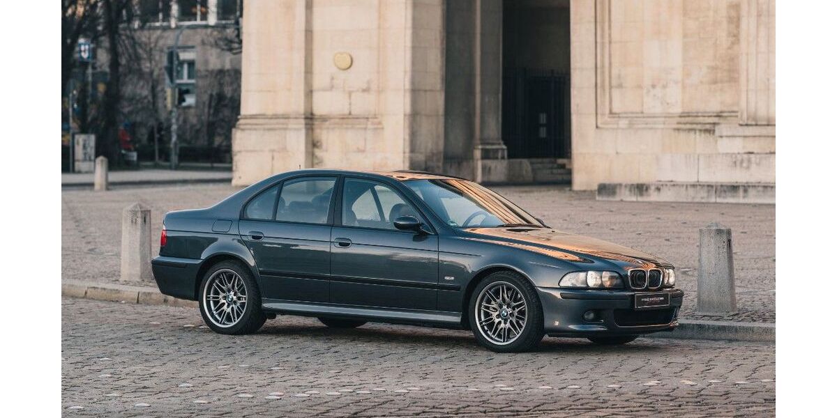 BMW M5 98.500 km 53.900 &euro; München 80804