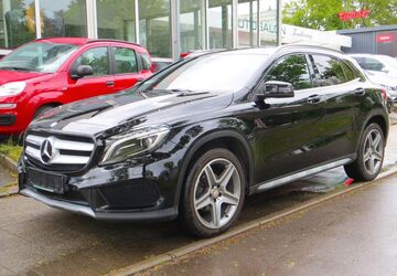 Mercedes-Benz GLA 200 256.085 km 10.699 &euro; München 81825