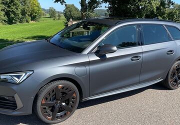 Cupra Leon 90.000 km 24.900 &euro; München 81371