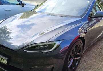Tesla Model S 76.604 km 64.900 &euro; München 80992