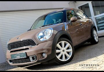 Mini Countryman S (Cooper) 112.400 km 7.990 &euro; München 81243