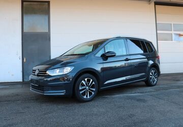 VW Touran 66.899 km 21.290 &euro; Karlsfeld 85757
