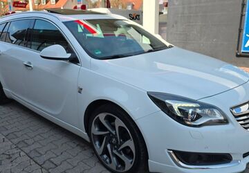 Opel Insignia 203.000 km 6.999 &euro; Garching 85748