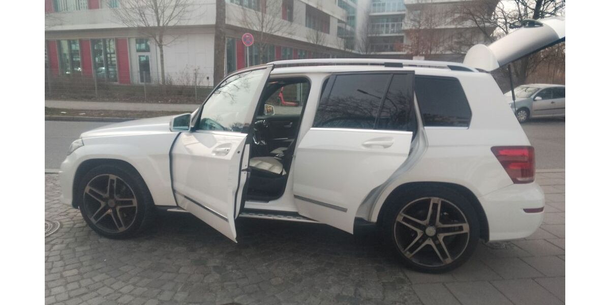 Mercedes-Benz GLK 350 219.000 km 15.200 &euro; München 81242