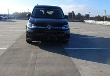 VW Caddy Maxi 2.500 km 48.980 &euro; München 80686