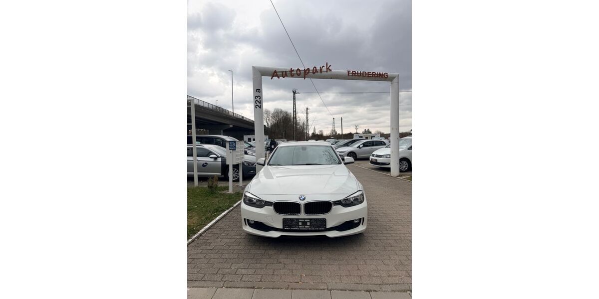 BMW 320 286.000 km 9.999 &euro; München 81825
