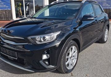Kia Stonic 68.900 km 12.950 &euro; Alling 82239