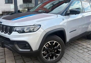 Jeep Compass 25.100 km 30.900 &euro; Ismaning 85737