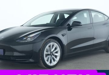 Tesla Model 3 45.239 km 25.885 &euro; Garching bei München 85748