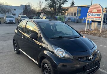 Toyota Aygo (X) 71.000 km 2.500 &euro; Fürstenfeldbruck 82256