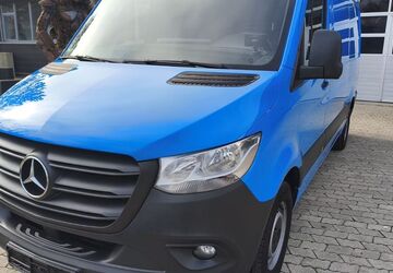 Mercedes-Benz Sprinter 207.000 km 18.900 &euro; München 80997