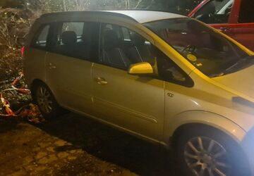 Opel Zafira 180.000 km 1.050 &euro; München 80686