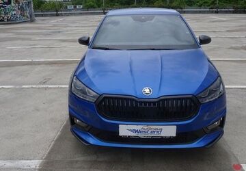 Skoda Fabia 8.000 km 20.600 &euro; München 80686