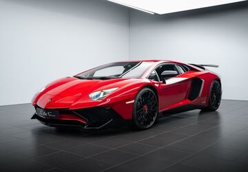 Lamborghini Aventador 2.600 km 499.000 &euro; Putzbrunn 85640