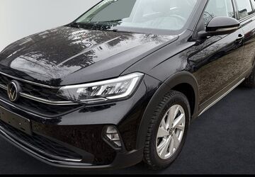 VW Taigo 52.374 km 14.975 &euro; München 80992