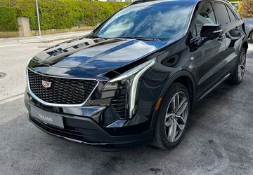 Cadillac XT4 110.400 km 23.900 &euro; München 81827