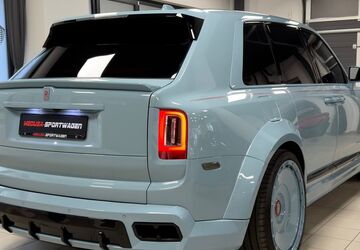 Rolls Royce Cullinan 7.200 km 395.000 &euro; München 81827