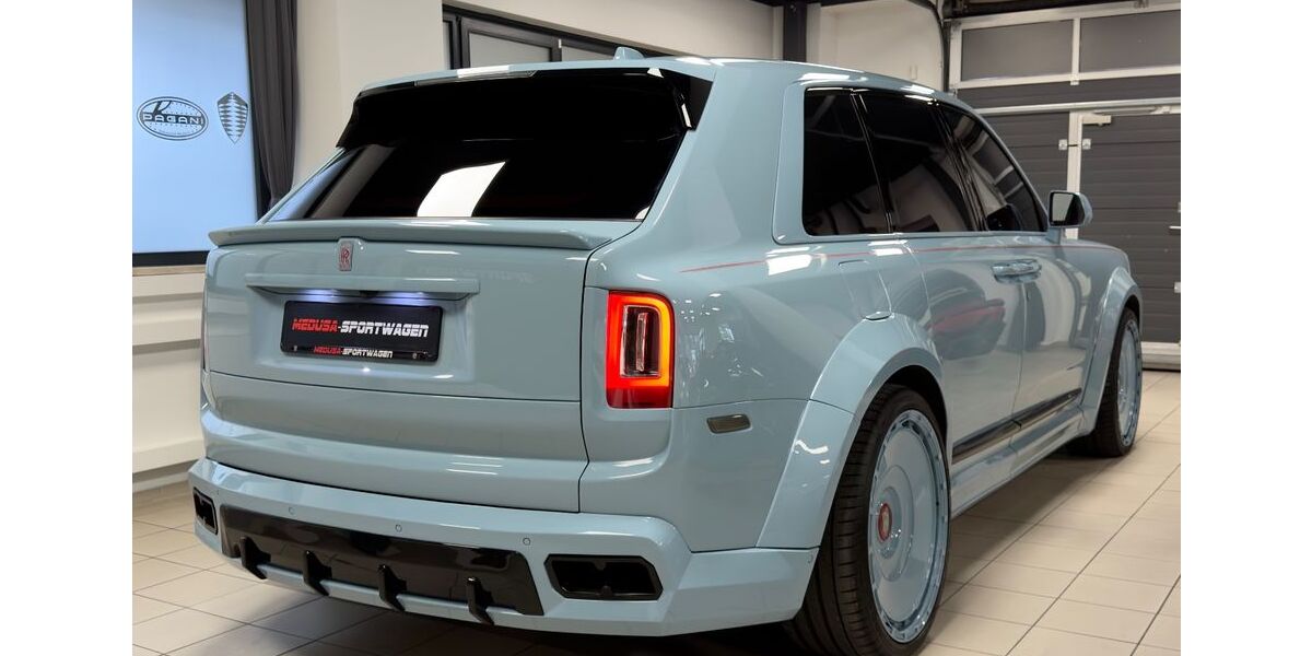 Rolls Royce Cullinan 7.200 km 395.000 &euro; München 81827