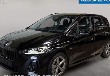 BMW 220 Active Tourer 4.452 km 33.495 &euro; München 80939