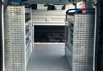 Opel Vivaro 109.835 km 13.990 &euro; München 81825