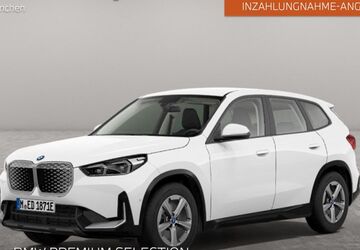 BMW iX1 12.427 km 41.501 &euro; München 80939