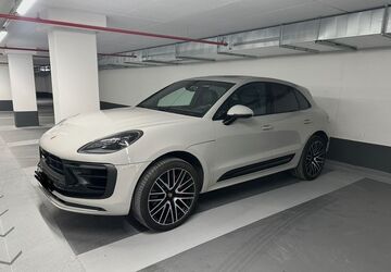 Porsche Macan 39.000 km 74.700 &euro; München 81248