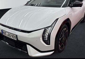 Kia EV4 8.000 km 46.475 &euro; München 80992