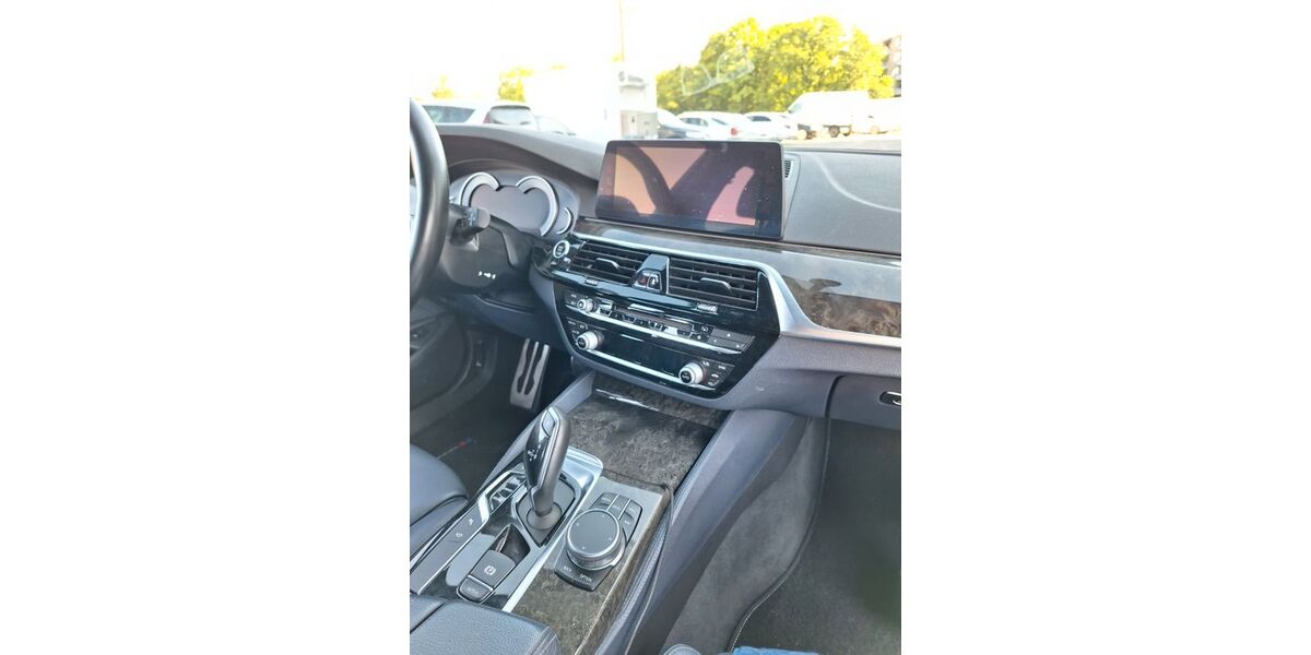 BMW 520 115.000 km 23.700 &euro; Munchen 80469