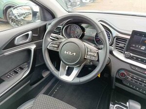Kia XCEED 1.5T DCT7 VIS KOM 41.233 km 21.960 &euro; Höhenkirchen-Siegertsbrun 85635