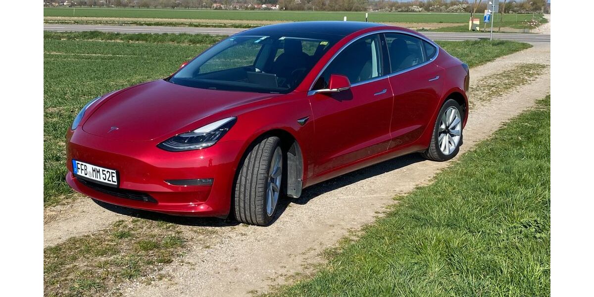 Tesla Model 3 194.200 km 18.400 &euro; Puchheim 82178