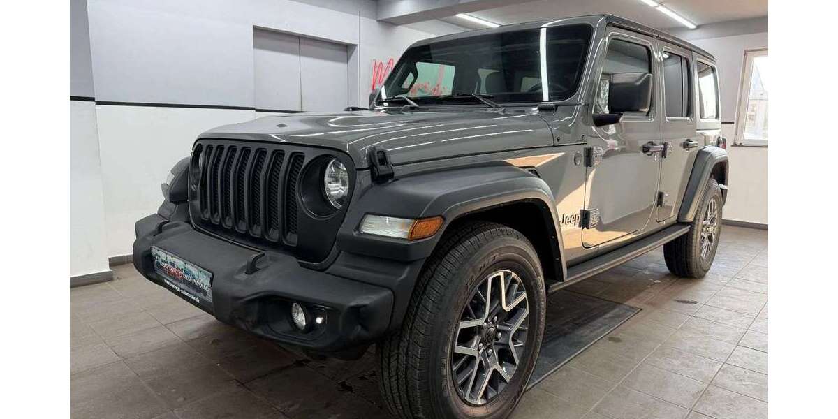 Jeep Wrangler 27.018 km 39.990 &euro; München 81243