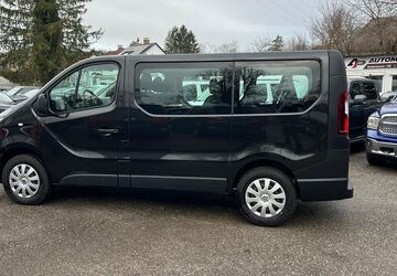 Renault Trafic 77.000 km 17.900 &euro; München 81243