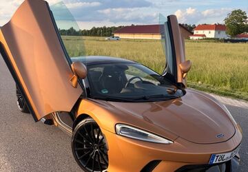 McLaren GT 12.046 km 142.900 &euro; München 81925