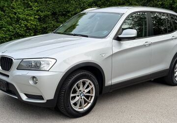 BMW X3 165.000 km 11.490 &euro; München 81375