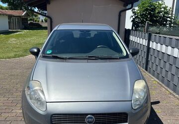 Fiat Grande Punto 114.664 km 3.600 &euro; Hallbergmoos 85399