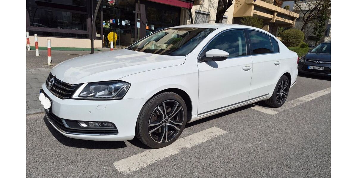 VW Passat 243.000 km 8.150 &euro; MÜNCHEN 81369