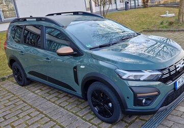 Dacia Jogger 8.400 km 21.800 &euro; Unterschleissheim 85716