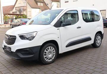 Opel Combo Life 28.253 km 14.990 &euro; Maisach 82216