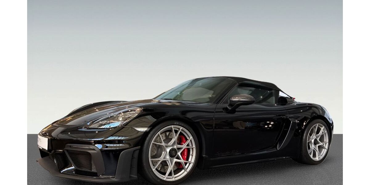 Porsche Boxster 2.200 km 153.000 &euro; München 81669