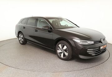 VW Passat 32.016 km 30.880 &euro; Garching 85748