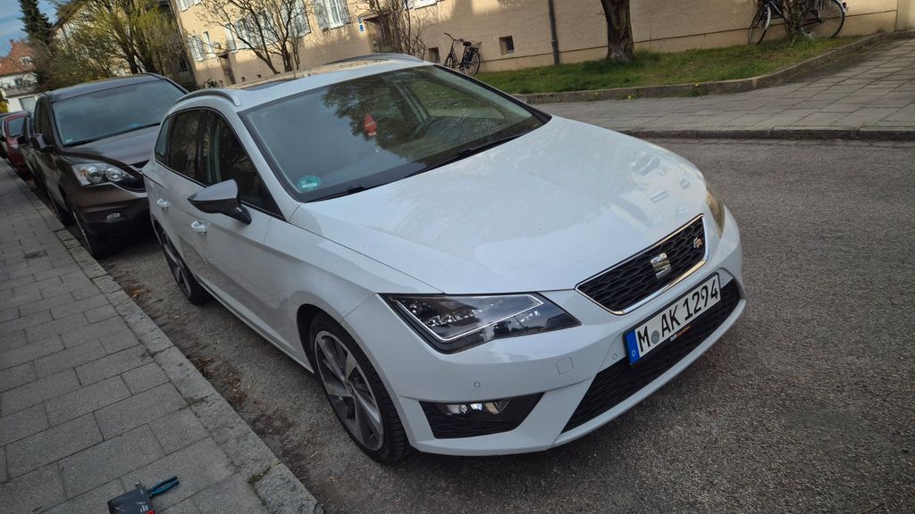 Seat Leon 175.000 km 11.000 &euro; München 80686