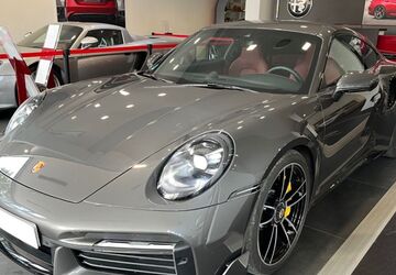 Porsche 992 9.500 km 224.000 &euro; Groebenzell 82194