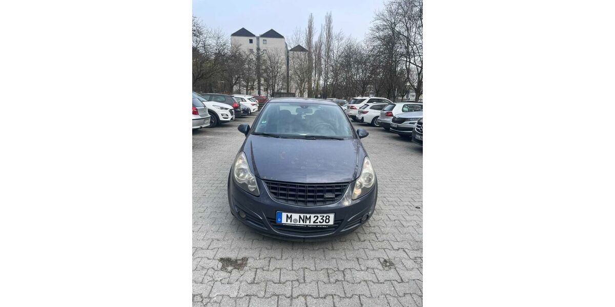 Opel Corsa 265.000 km 1.200 &euro; Munchen 81369